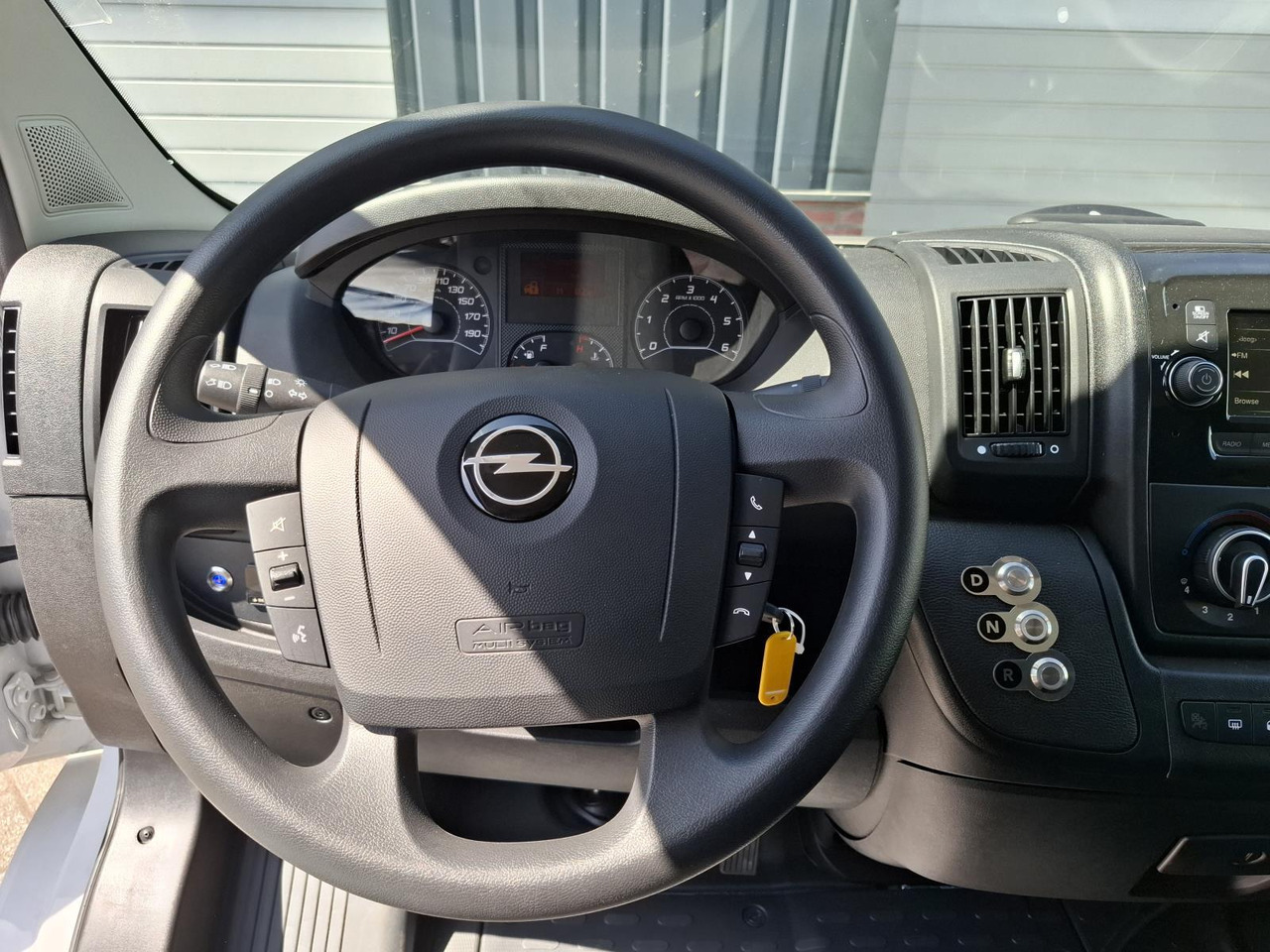 Opel Movano-E L2H2 | 2023 | 82 km | VVF-75-P - Furgon: obrázok 5 Opel Movano-E L2H2 | 2023 | 82 km | VVF-75-P - Furgon: obrázok 5