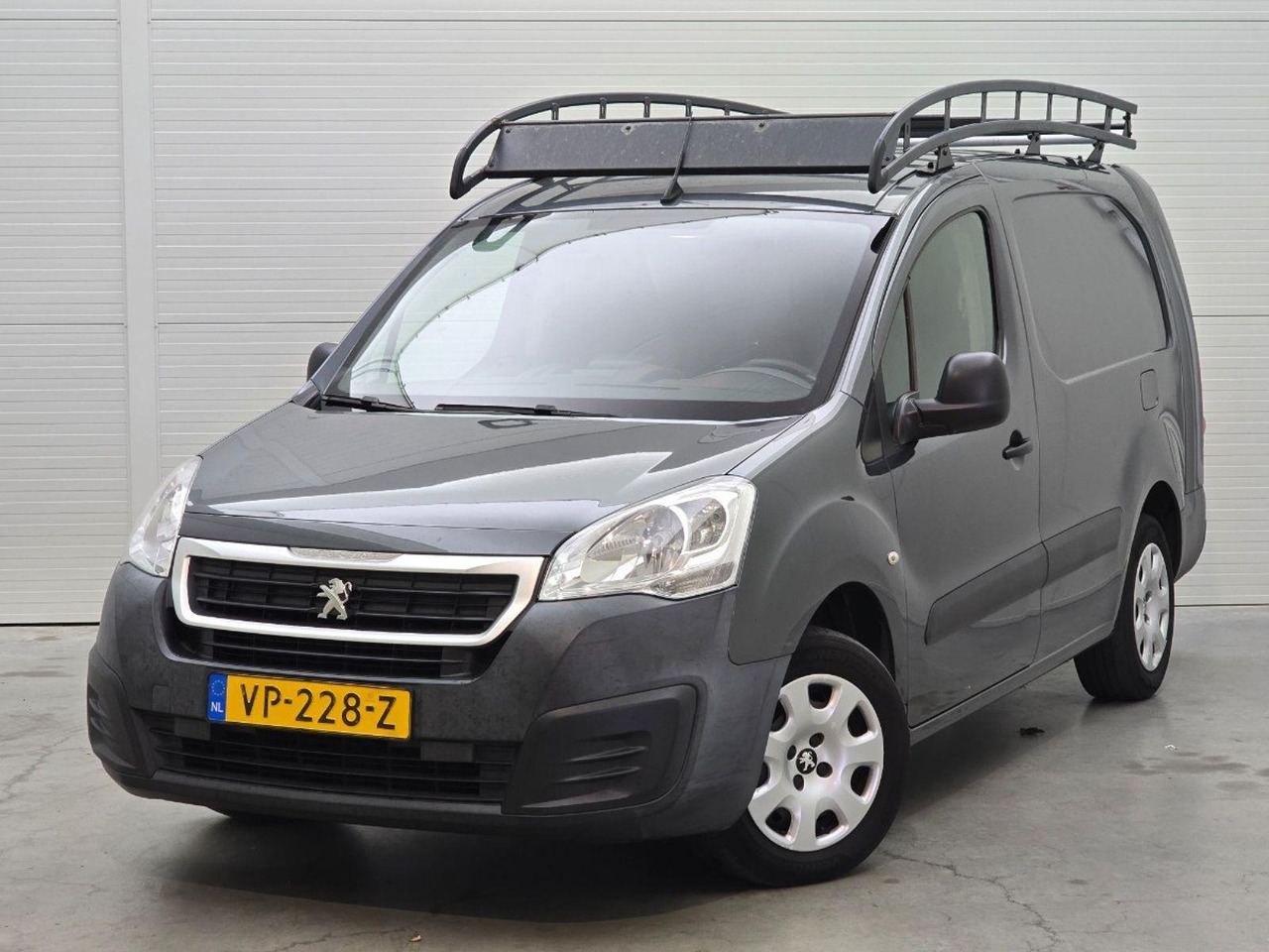 Peugeot Partner 122 1.6 HDi 90 L2 Première | 2015 | 169.353 km | VP228Z | NAP: Logisch - Malá dodávka: obrázok 1 Peugeot Partner 122 1.6 HDi 90 L2 Première | 2015 | 169.353 km | VP228Z | NAP: Logisch - Malá dodávka: obrázok 1