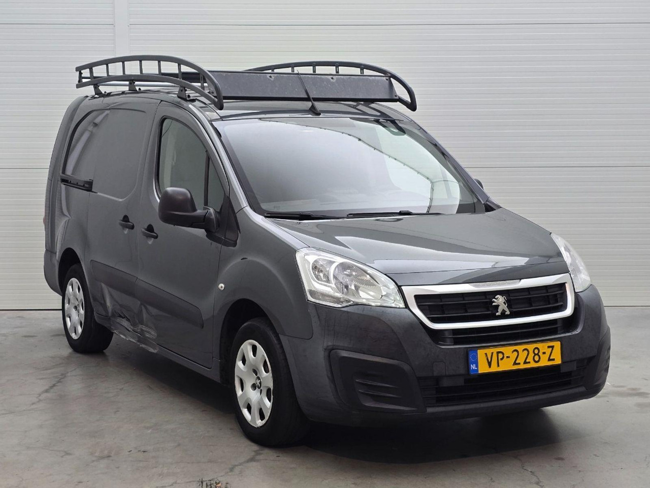 Peugeot Partner 122 1.6 HDi 90 L2 Première | 2015 | 169.353 km | VP228Z | NAP: Logisch - Malá dodávka: obrázok 2 Peugeot Partner 122 1.6 HDi 90 L2 Première | 2015 | 169.353 km | VP228Z | NAP: Logisch - Malá dodávka: obrázok 2