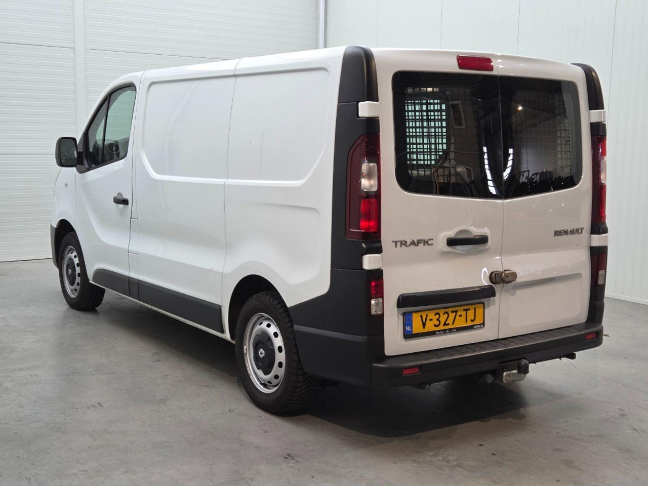 Renault Trafic 1.6 dCi T29 L1H1 Comfort Energy | 2018 | 188.221 km | V327TJ | NAP: Logisch - Furgon: obrázok 3 Renault Trafic 1.6 dCi T29 L1H1 Comfort Energy | 2018 | 188.221 km | V327TJ | NAP: Logisch - Furgon: obrázok 3