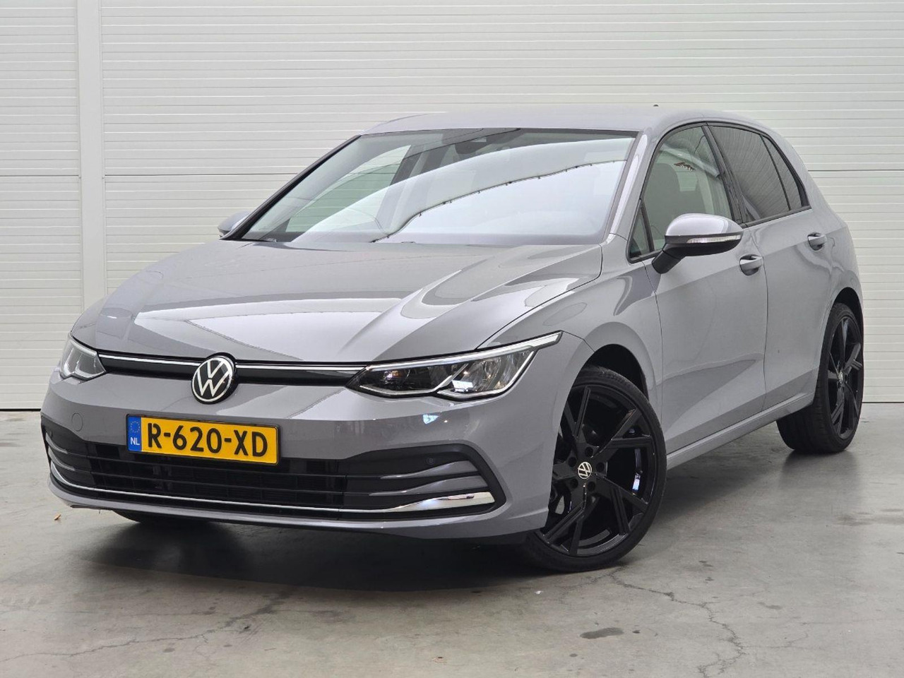 Hatchback Volkswagen Golf 1.5 eTSI R - Line Business+ | 2022 | 46.250 km | Automaat | R620XD | NAP: Geen oordeel: obrázok 1