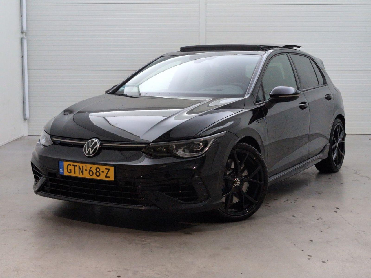 Volkswagen Golf 2.0 TSI R 4Motion | 2022 | 86.483 km | Automaat | GTN68Z | NAP: Geen oordeel - Hatchback: obrázok 1 Volkswagen Golf 2.0 TSI R 4Motion | 2022 | 86.483 km | Automaat | GTN68Z | NAP: Geen oordeel - Hatchback: obrázok 1