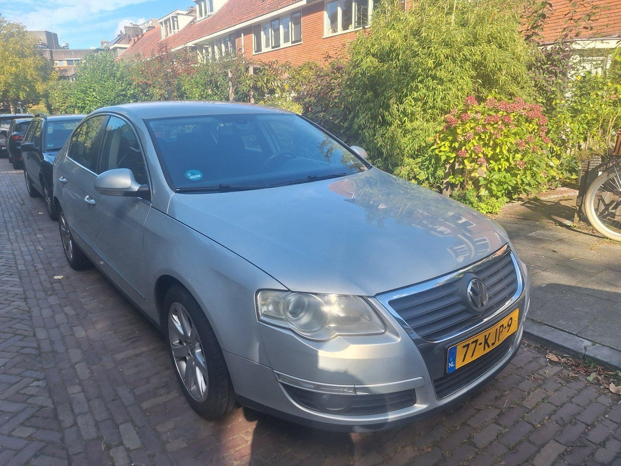 Volkswagen | Passat | 1.9 TDI Comfortline | 2010 | 314.746 km | 77KJP9 | Logisch - Sedan: obrázok 5 Volkswagen | Passat | 1.9 TDI Comfortline | 2010 | 314.746 km | 77KJP9 | Logisch - Sedan: obrázok 5