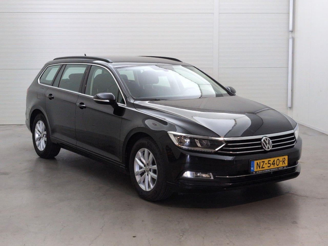 Volkswagen Passat Variant 1.4 TSI Comfortline | 2017 | 166.068 km | NZ540R | NAP: Logisch - Automobil: obrázok 2 Volkswagen Passat Variant 1.4 TSI Comfortline | 2017 | 166.068 km | NZ540R | NAP: Logisch - Automobil: obrázok 2