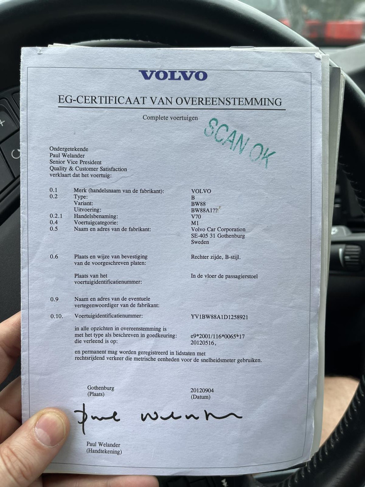 Volvo V70 2.0 D4 Momentum 2012 348.089 km JK-854-N - Automobil: obrázok 2 Volvo V70 2.0 D4 Momentum 2012 348.089 km JK-854-N - Automobil: obrázok 2