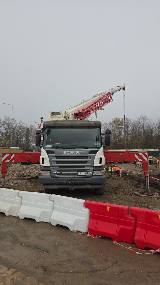 LIEBHERR LTF1035 - Autožeriav: obrázok 4 LIEBHERR LTF1035 - Autožeriav: obrázok 4