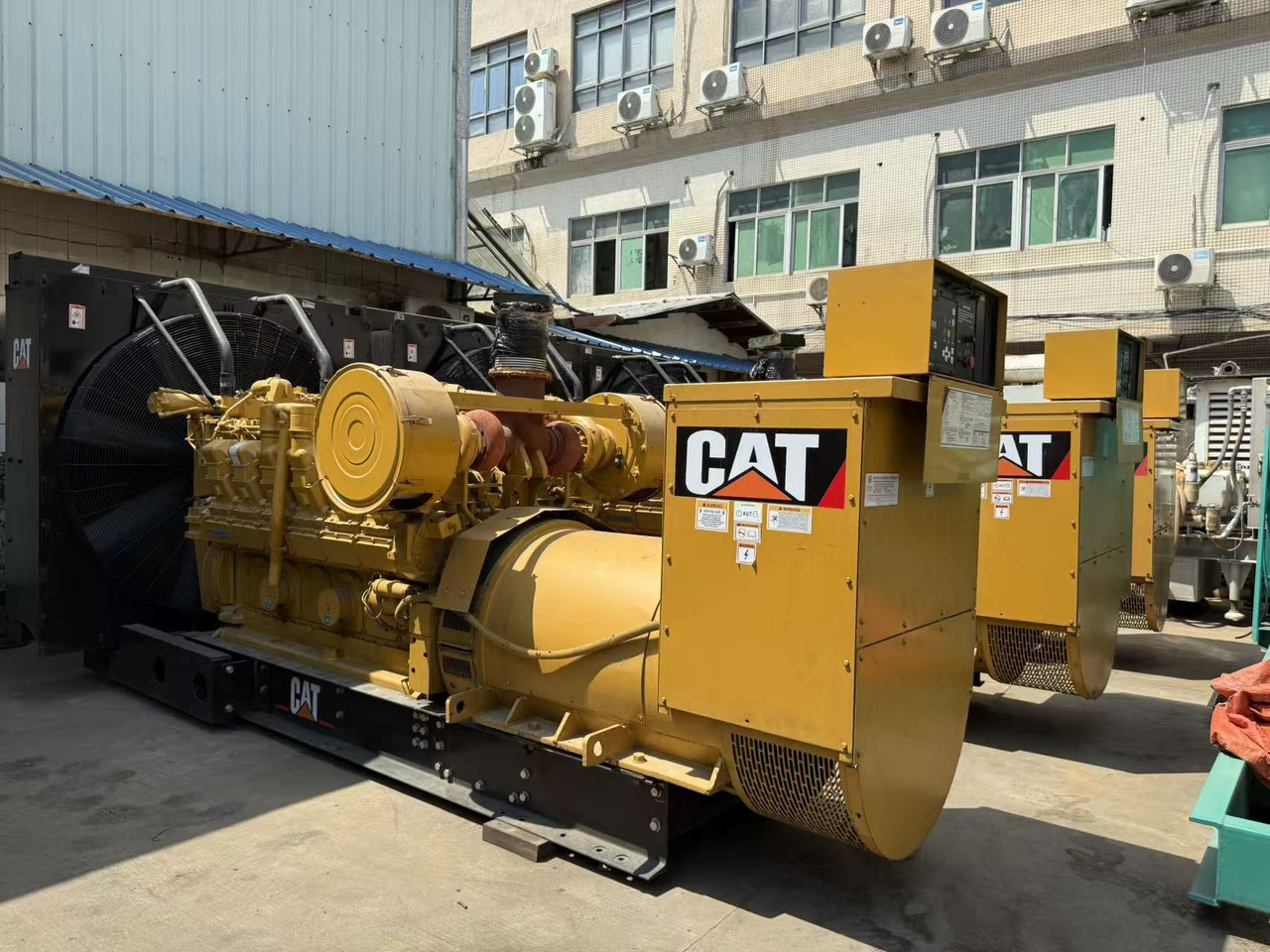 CATPILLAR. 3512 - Nástroj/ Vybavenie: obrázok 2 CATPILLAR. 3512 - Nástroj/ Vybavenie: obrázok 2