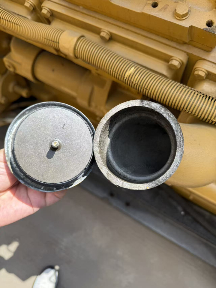 CATPILLAR. 3512 - Nástroj/ Vybavenie: obrázok 4 CATPILLAR. 3512 - Nástroj/ Vybavenie: obrázok 4