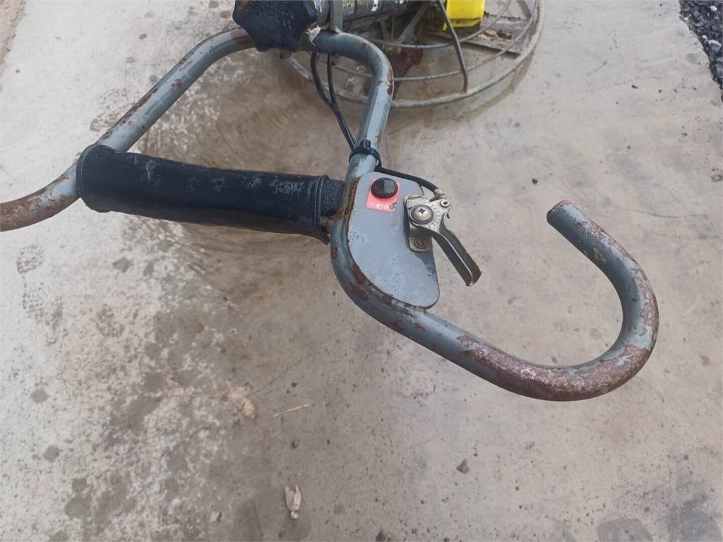 Wacker Neuson Trowel ct36-5a betonihierrin - Hladička betónu: obrázok 3 Wacker Neuson Trowel ct36-5a betonihierrin - Hladička betónu: obrázok 3