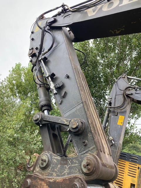Pelle sur chenilles VOLVO EC360 CNL - Pásové rýpadlo: obrázok 4 Pelle sur chenilles VOLVO EC360 CNL - Pásové rýpadlo: obrázok 4