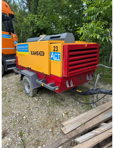 Atlas-Copco XAHS 186 - Vzduchový kompresor: obrázok 1 Atlas-Copco XAHS 186 - Vzduchový kompresor: obrázok 1