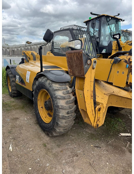 Caterpillar TH360 - Teleskopický nakladač: obrázok 2 Caterpillar TH360 - Teleskopický nakladač: obrázok 2