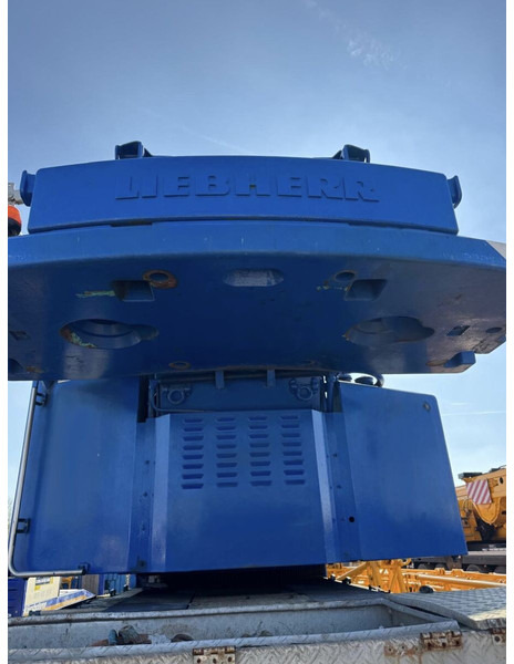 Liebherr LTM 1090 - 4.1 - Hydraulická ruka: obrázok 4 Liebherr LTM 1090 - 4.1 - Hydraulická ruka: obrázok 4