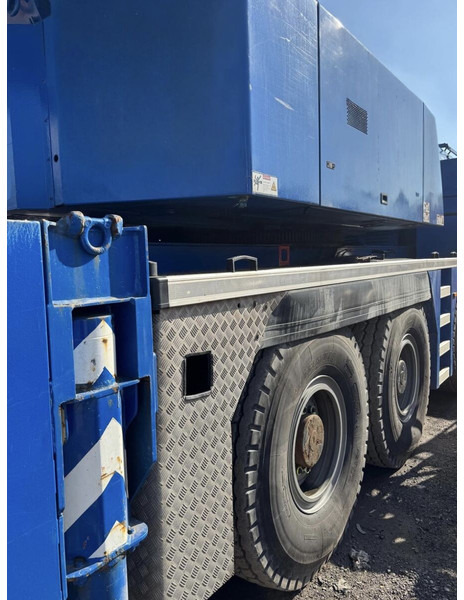 Liebherr LTM 1090 - 4.1 - Hydraulická ruka: obrázok 2 Liebherr LTM 1090 - 4.1 - Hydraulická ruka: obrázok 2