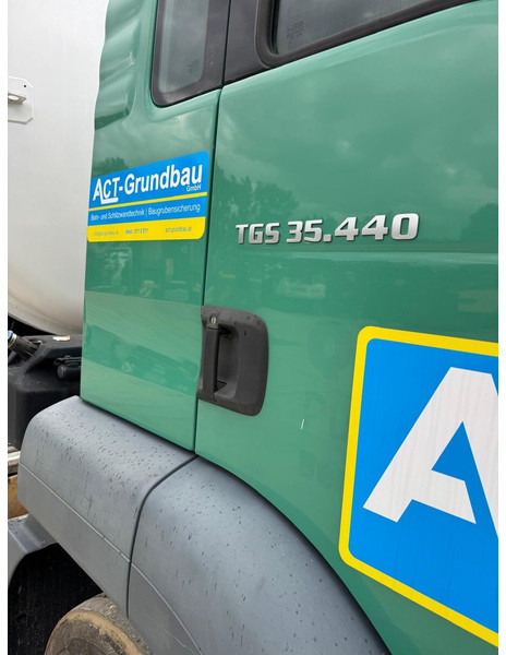 MAN TGS 32 - 440 - Ramenový nosič kontajnerov: obrázok 2 MAN TGS 32 - 440 - Ramenový nosič kontajnerov: obrázok 2