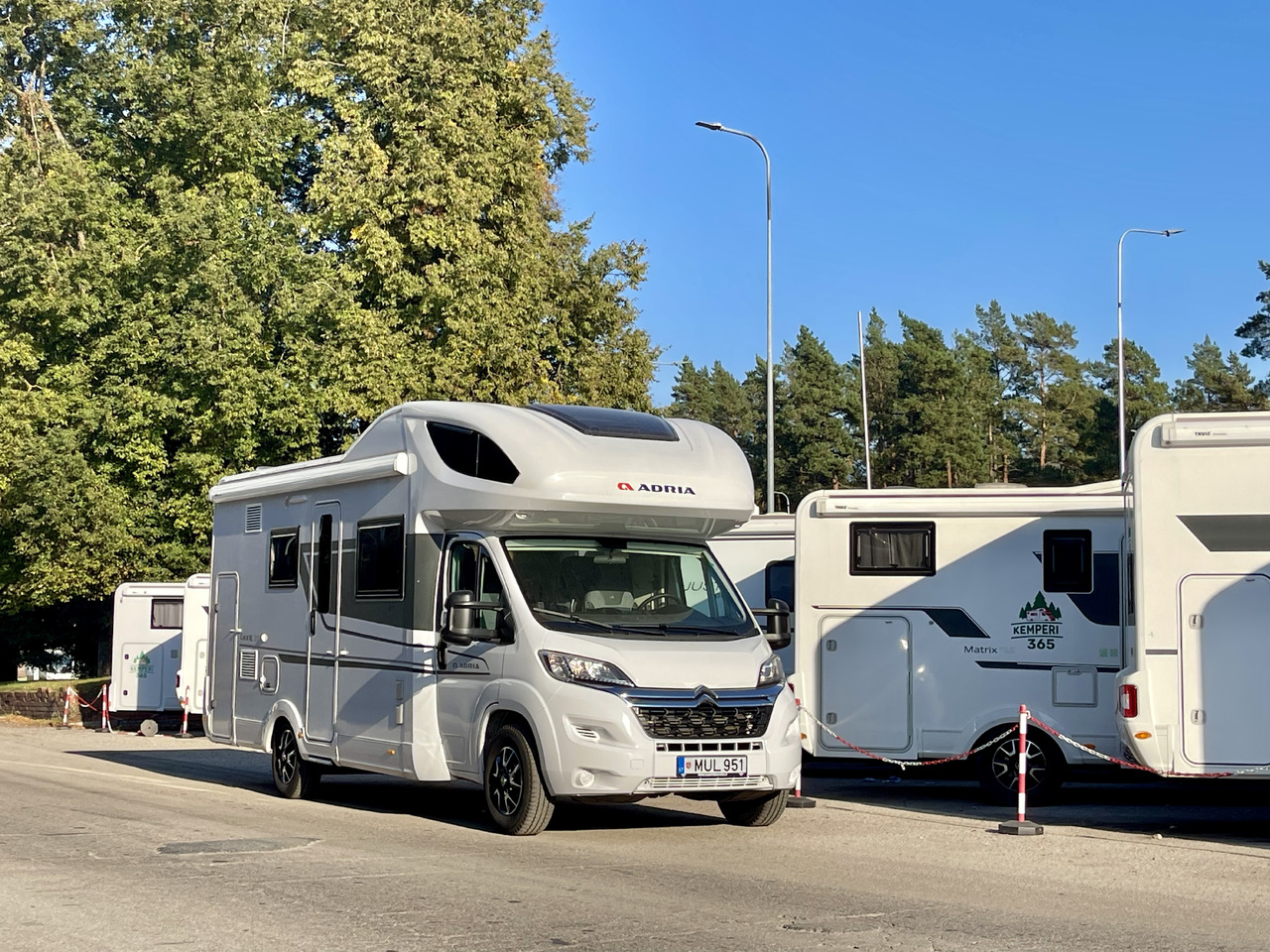 ADRIA Coral XL 650 DK - Alkovna: obrázok 1 ADRIA Coral XL 650 DK - Alkovna: obrázok 1