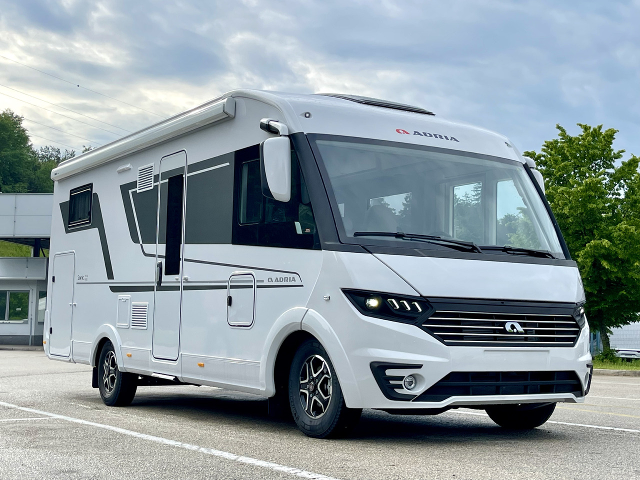 ADRIA Sonic 700DC - Integrované obytné auto: obrázok 1 ADRIA Sonic 700DC - Integrované obytné auto: obrázok 1