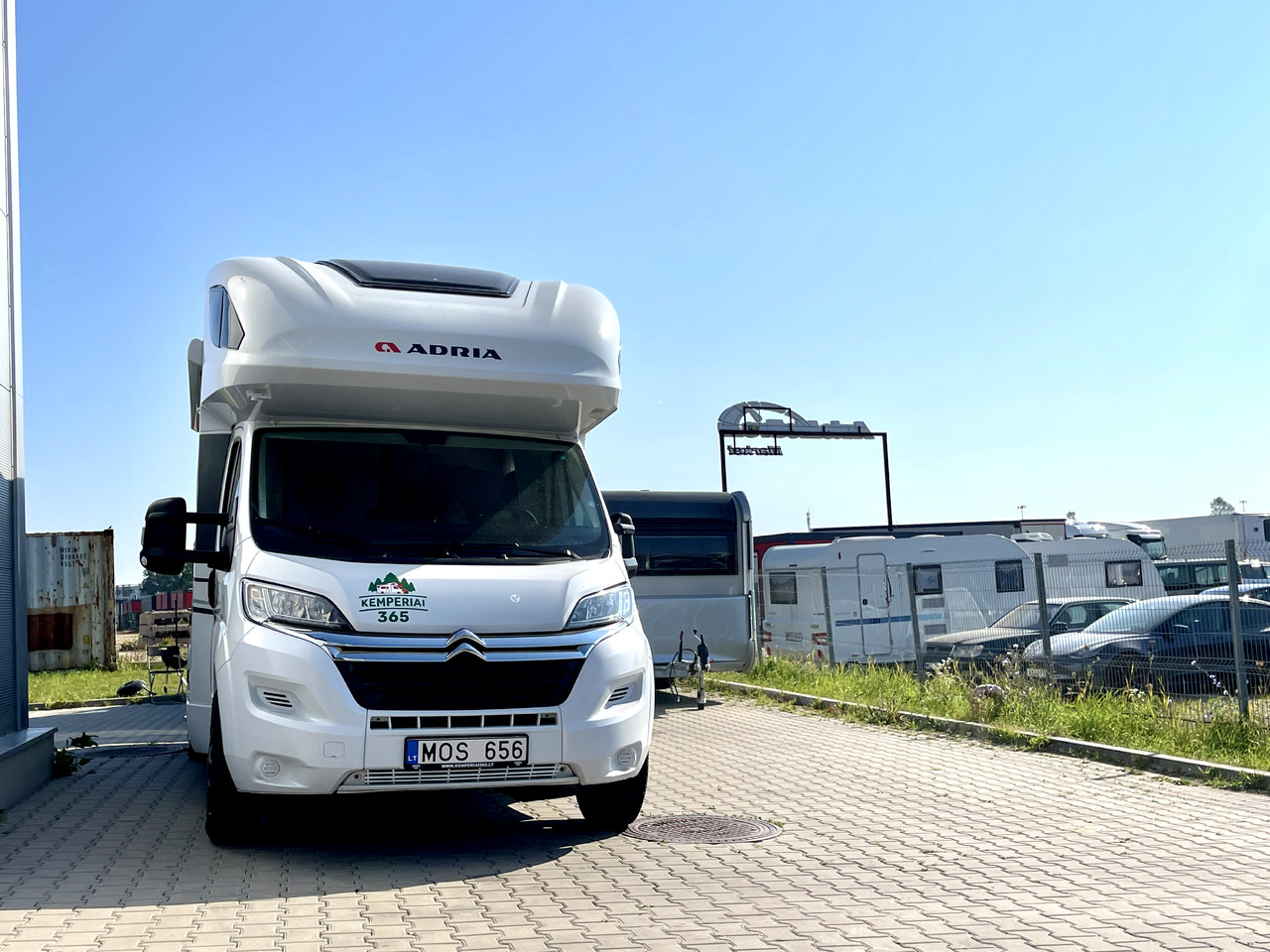 Adria Coral Xl 600 DP - Alkovna: obrázok 1 Adria Coral Xl 600 DP - Alkovna: obrázok 1