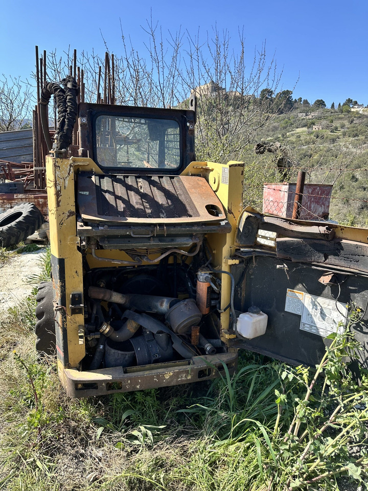 CAT 248 - Šmykom riadený nakladač: obrázok 3 CAT 248 - Šmykom riadený nakladač: obrázok 3