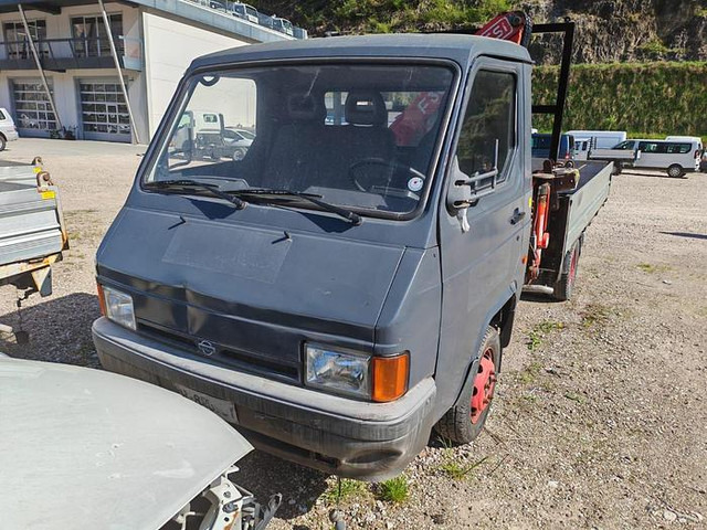 Nissan Trade - Dodávka: obrázok 1 Nissan Trade - Dodávka: obrázok 1