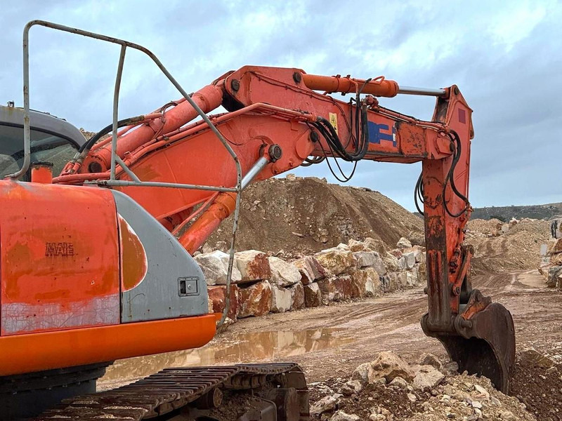 Fiat KOBELCO E305 - Rýpadlo: obrázok 3 Fiat KOBELCO E305 - Rýpadlo: obrázok 3