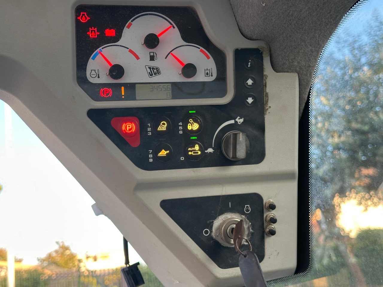 Šmykom riadený nakladač JCB 225: obrázok 19 Šmykom riadený nakladač JCB 225: obrázok 19