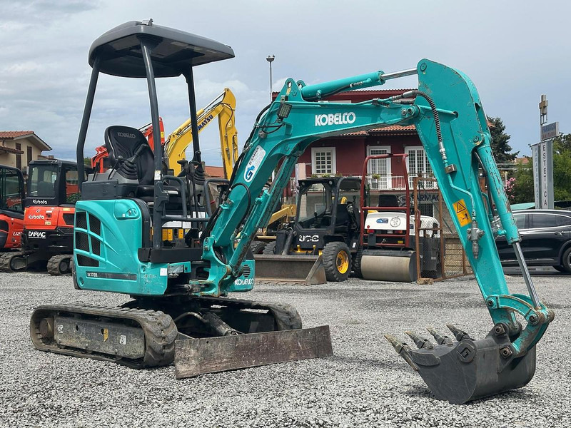 Kobelco SK17SR - Mini rýpadlo: obrázok 2 Kobelco SK17SR - Mini rýpadlo: obrázok 2