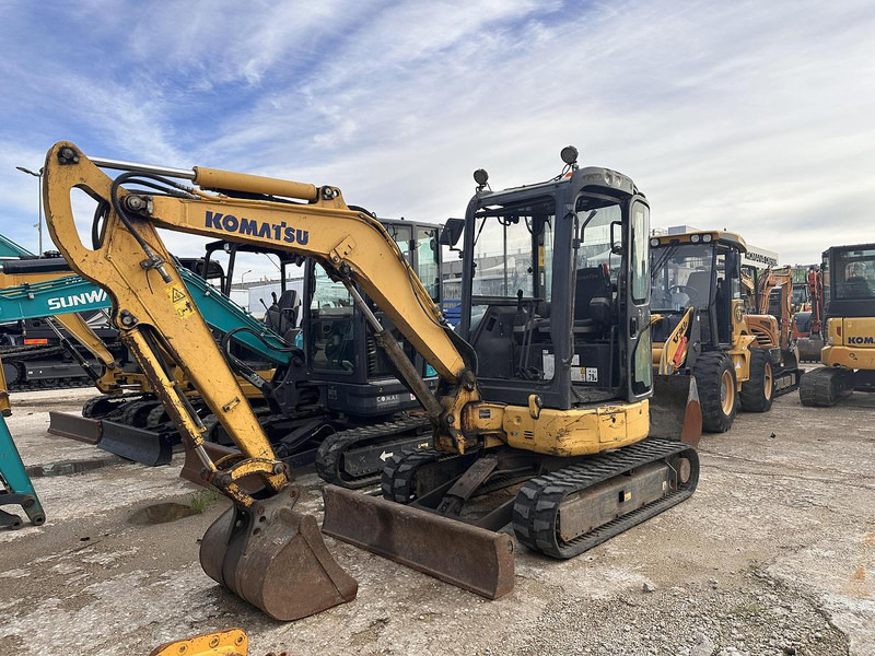 Komatsu PC30 - Mini rýpadlo: obrázok 1 Komatsu PC30 - Mini rýpadlo: obrázok 1