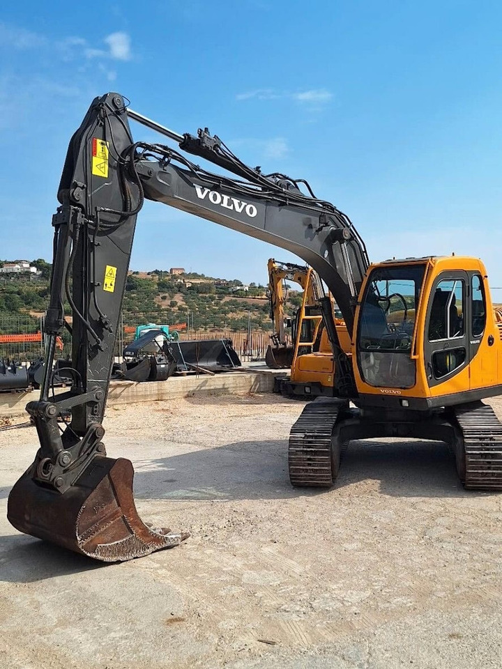 VOLVO EC140BLC - Pásové rýpadlo: obrázok 2 VOLVO EC140BLC - Pásové rýpadlo: obrázok 2