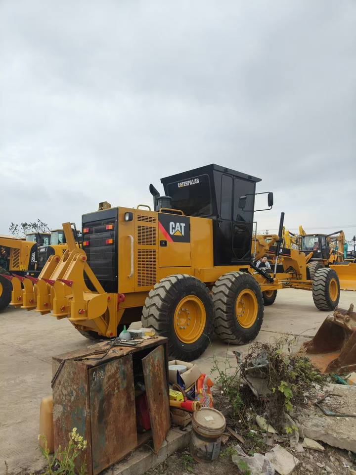 CATERPILLAR 140H - Zrovnávač: obrázok 3 CATERPILLAR 140H - Zrovnávač: obrázok 3