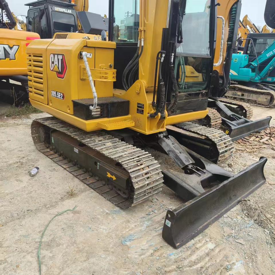 CATERPILLAR 305.5E2 - Pásové rýpadlo: obrázok 4 CATERPILLAR 305.5E2 - Pásové rýpadlo: obrázok 4