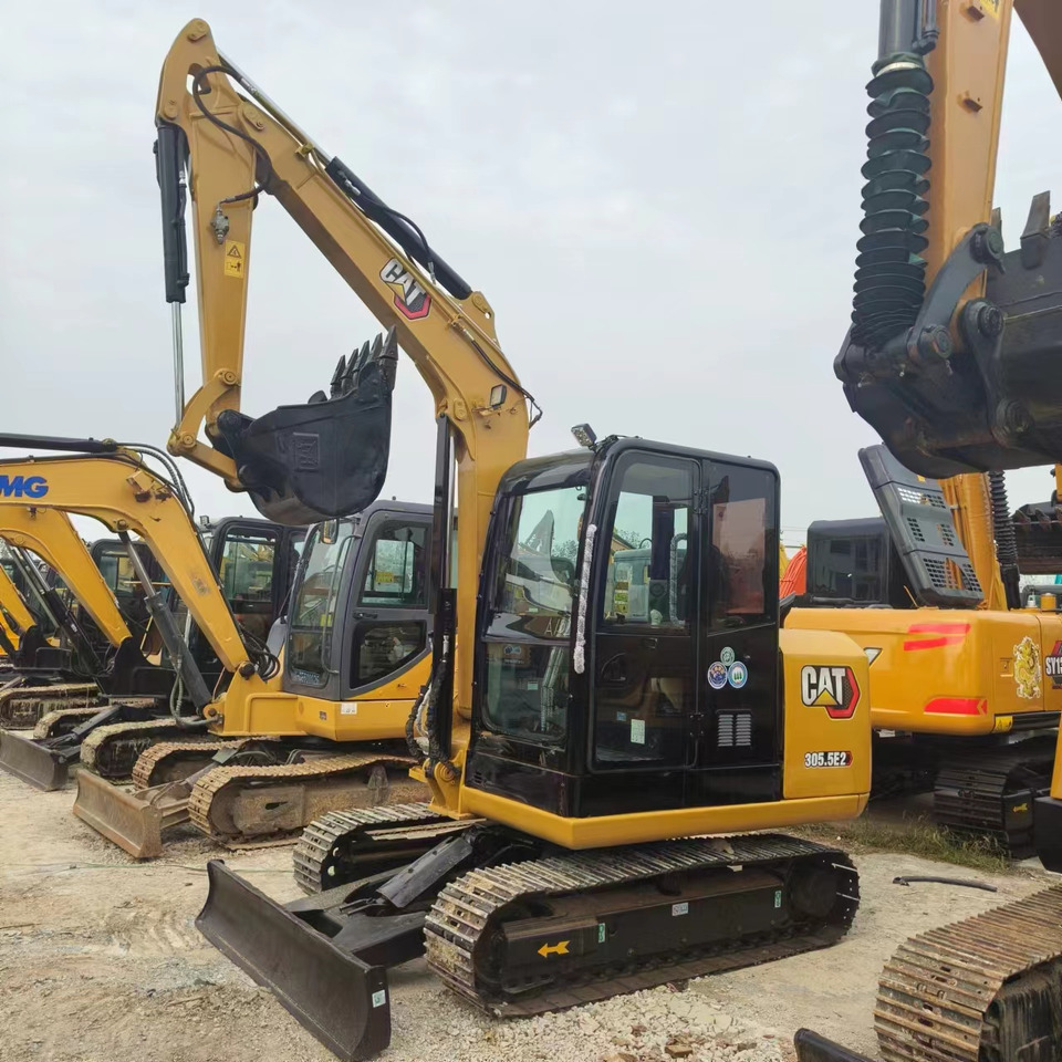 CATERPILLAR 305.5E2 - Pásové rýpadlo: obrázok 5 CATERPILLAR 305.5E2 - Pásové rýpadlo: obrázok 5