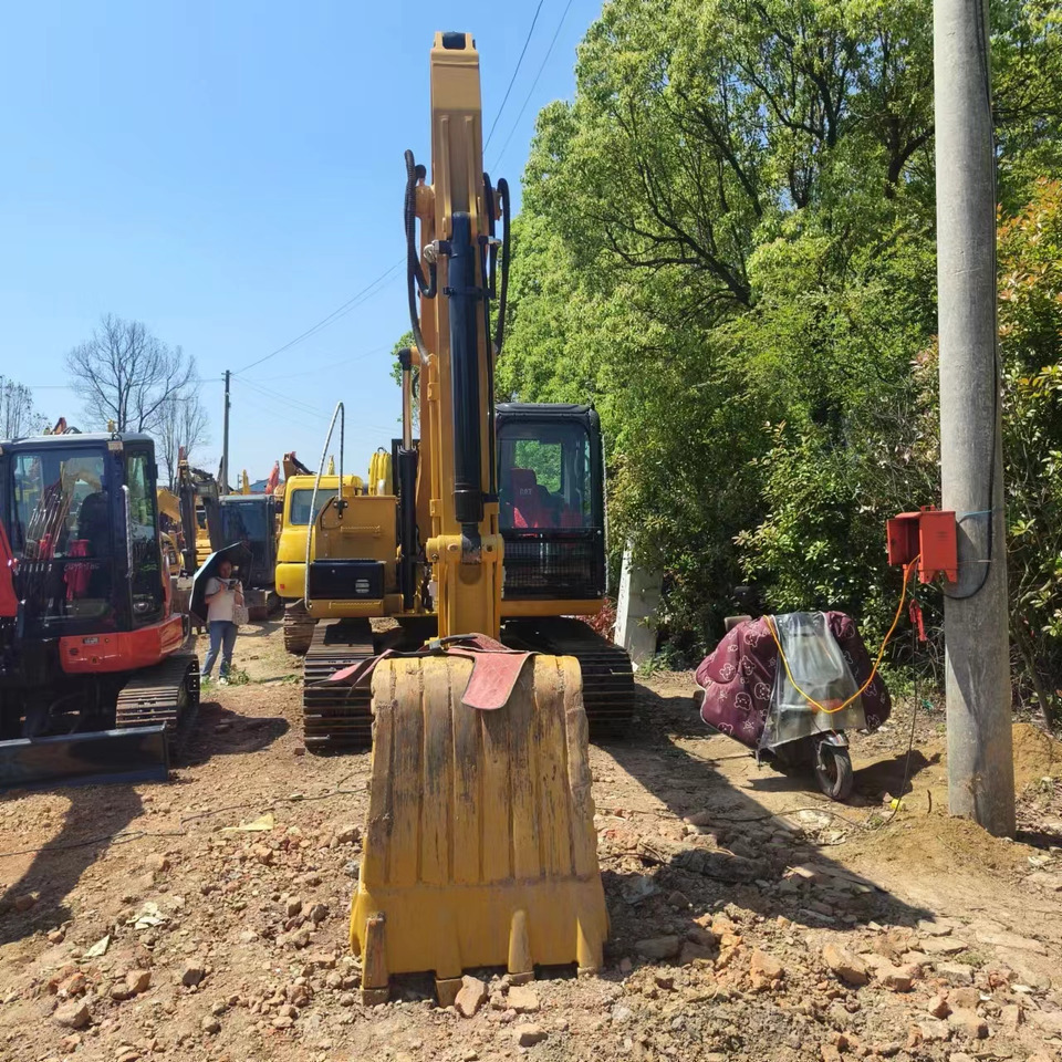 CATERPILLAR 312D2GC - Pásové rýpadlo: obrázok 2 CATERPILLAR 312D2GC - Pásové rýpadlo: obrázok 2