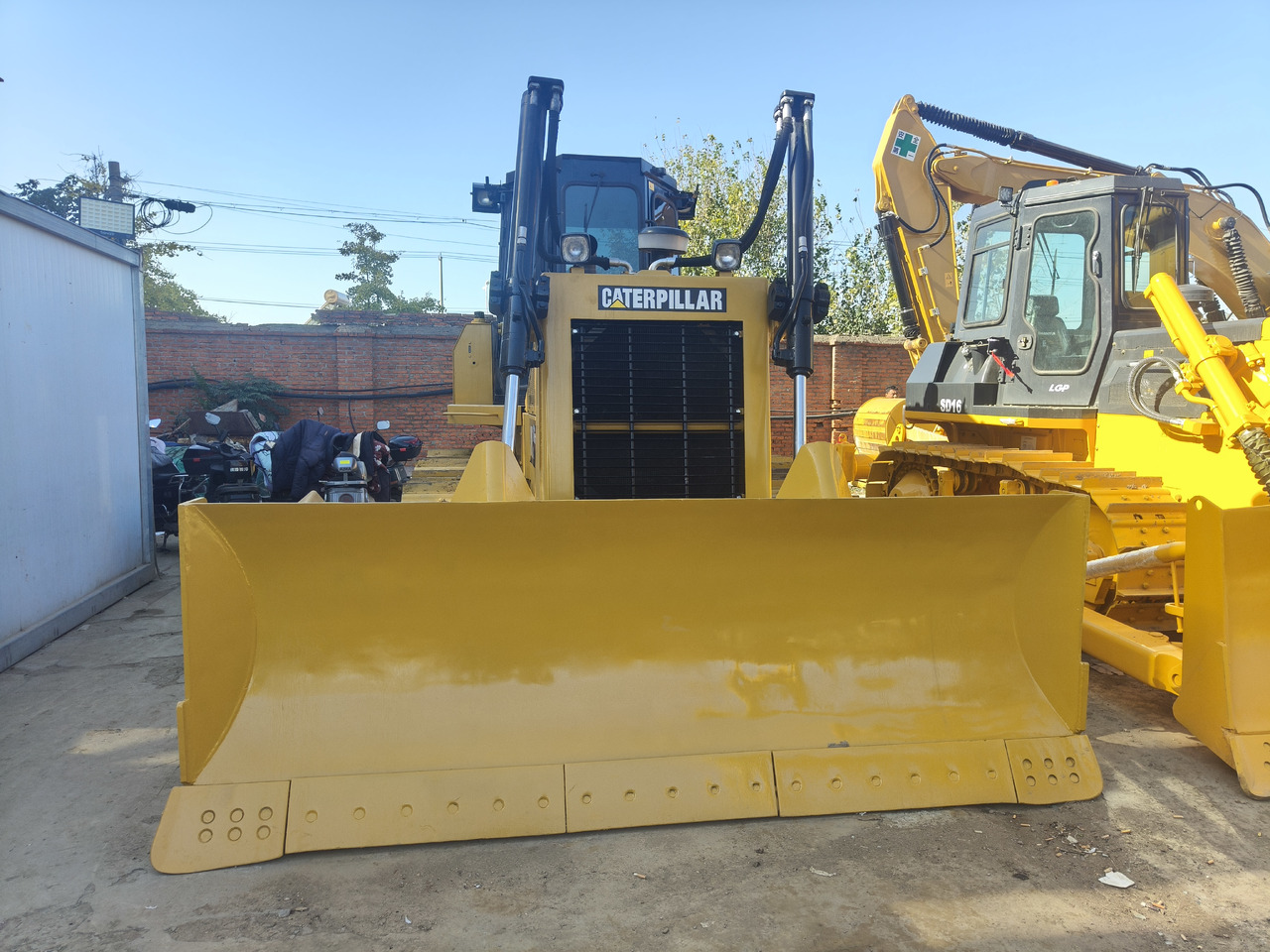 CATERPILLAR D7G - Pásové rýpadlo: obrázok 3 CATERPILLAR D7G - Pásové rýpadlo: obrázok 3