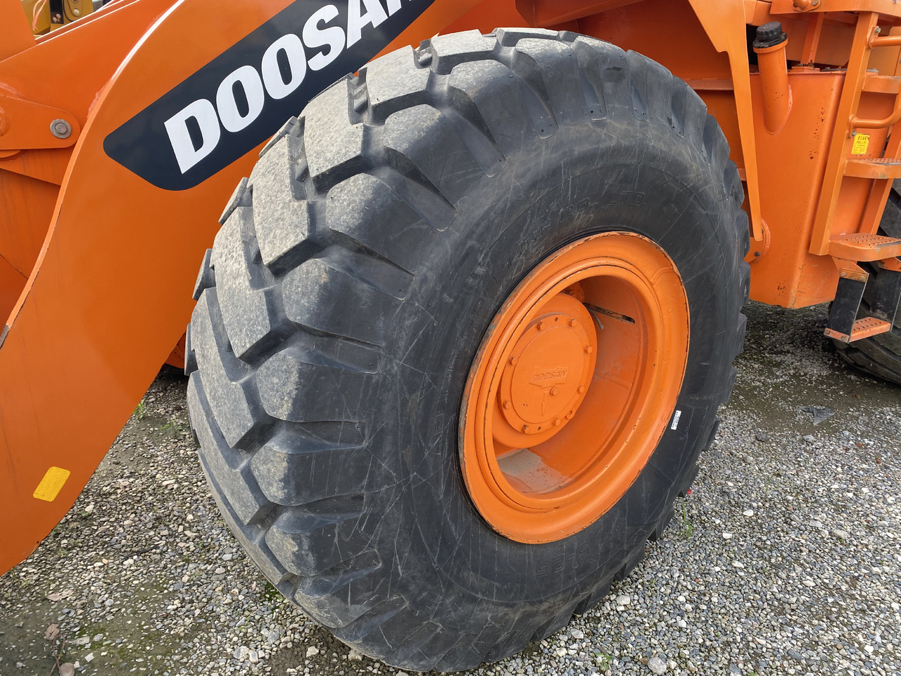 DOOSAN DL505 - Kolesový nakladač: obrázok 3 DOOSAN DL505 - Kolesový nakladač: obrázok 3