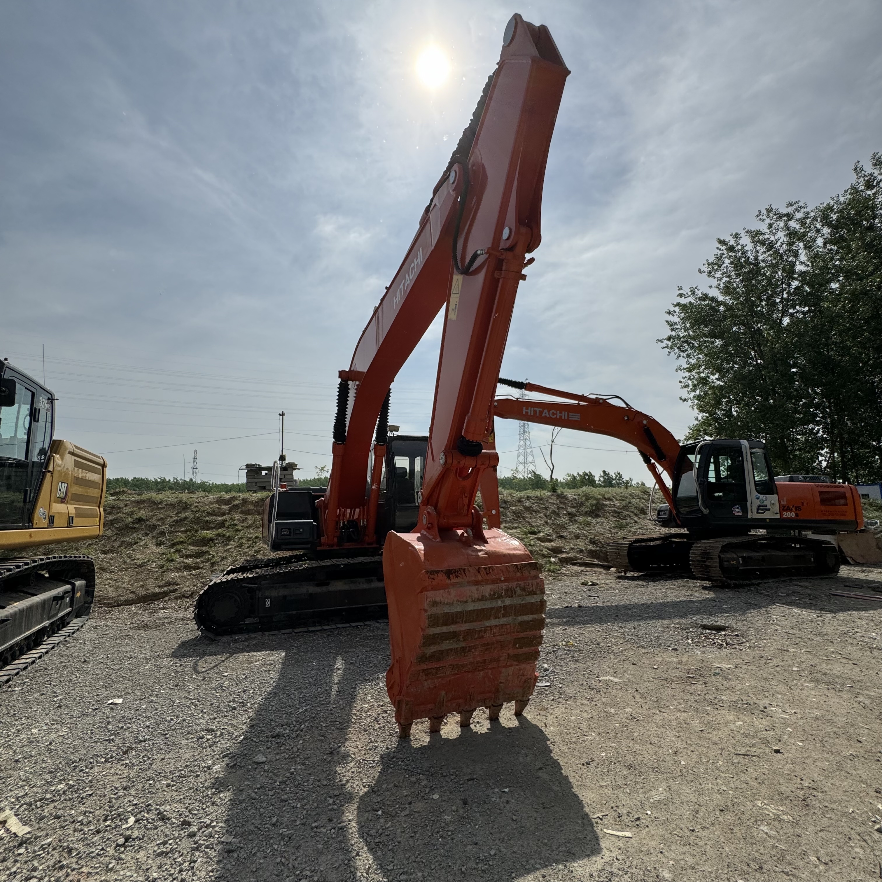 Pásové rýpadlo HITACHI ZX200: obrázok 8