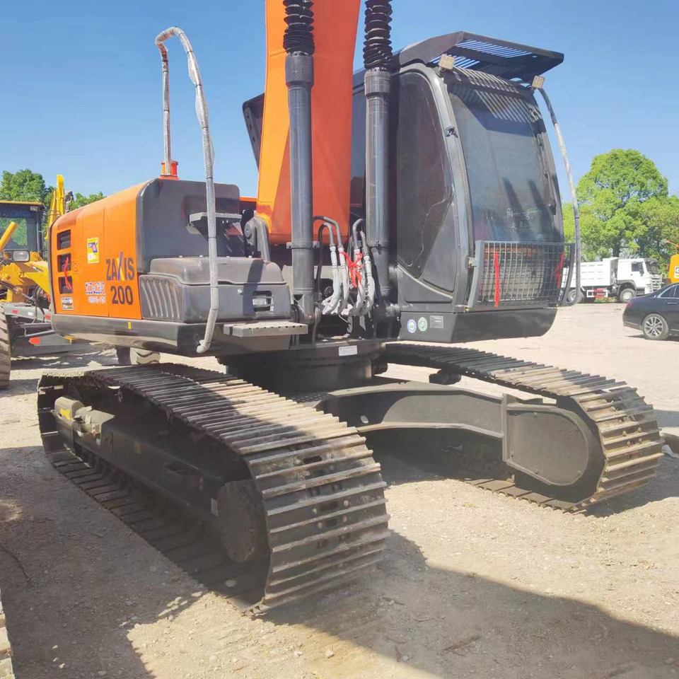 Pásové rýpadlo HITACHI ZX200: obrázok 11 Pásové rýpadlo HITACHI ZX200: obrázok 11