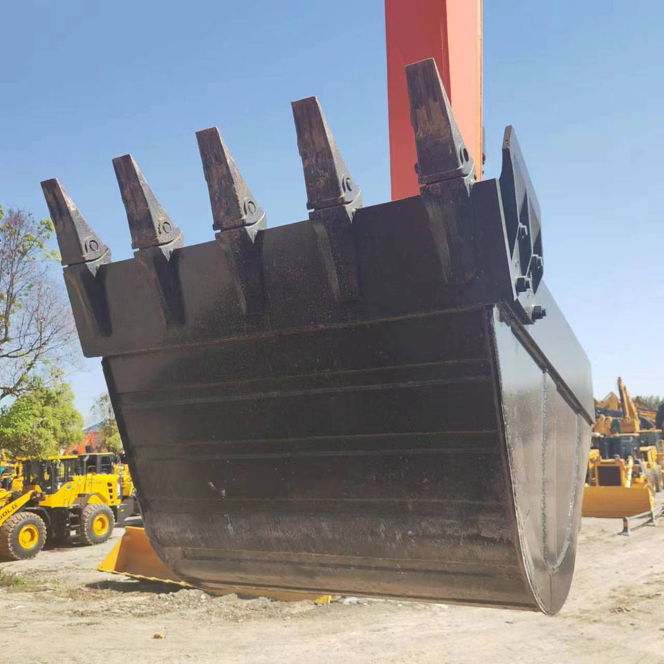 Pásové rýpadlo HITACHI ZX200: obrázok 13 Pásové rýpadlo HITACHI ZX200: obrázok 13