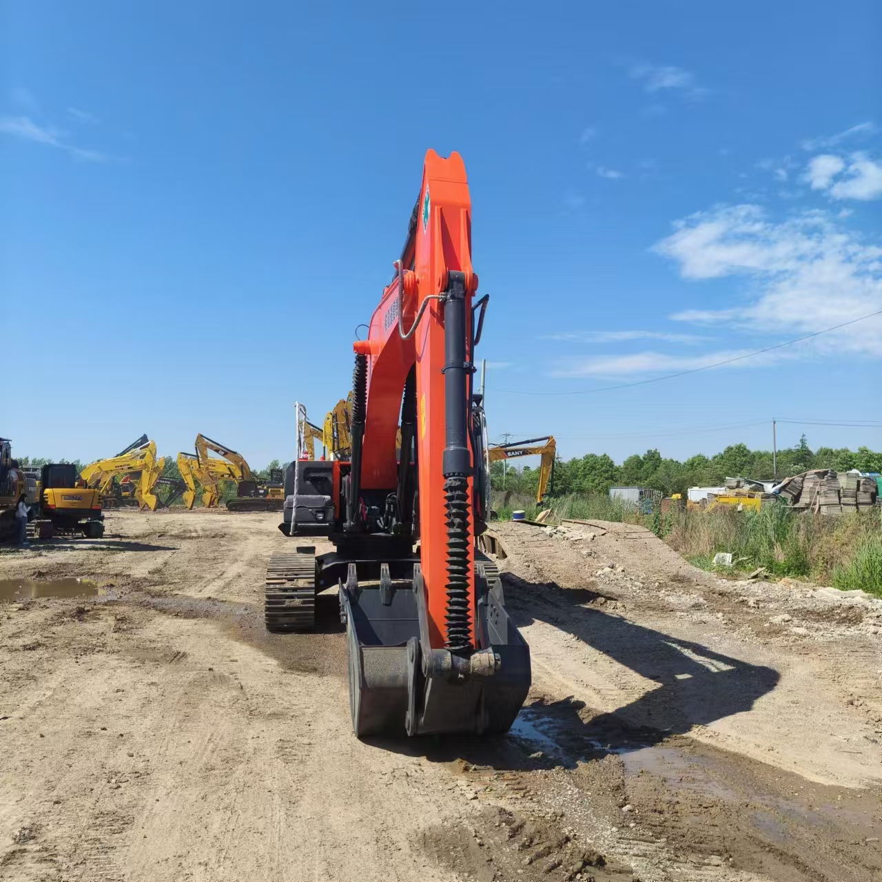 HITACHI ZX240 - Pásové rýpadlo: obrázok 3 HITACHI ZX240 - Pásové rýpadlo: obrázok 3