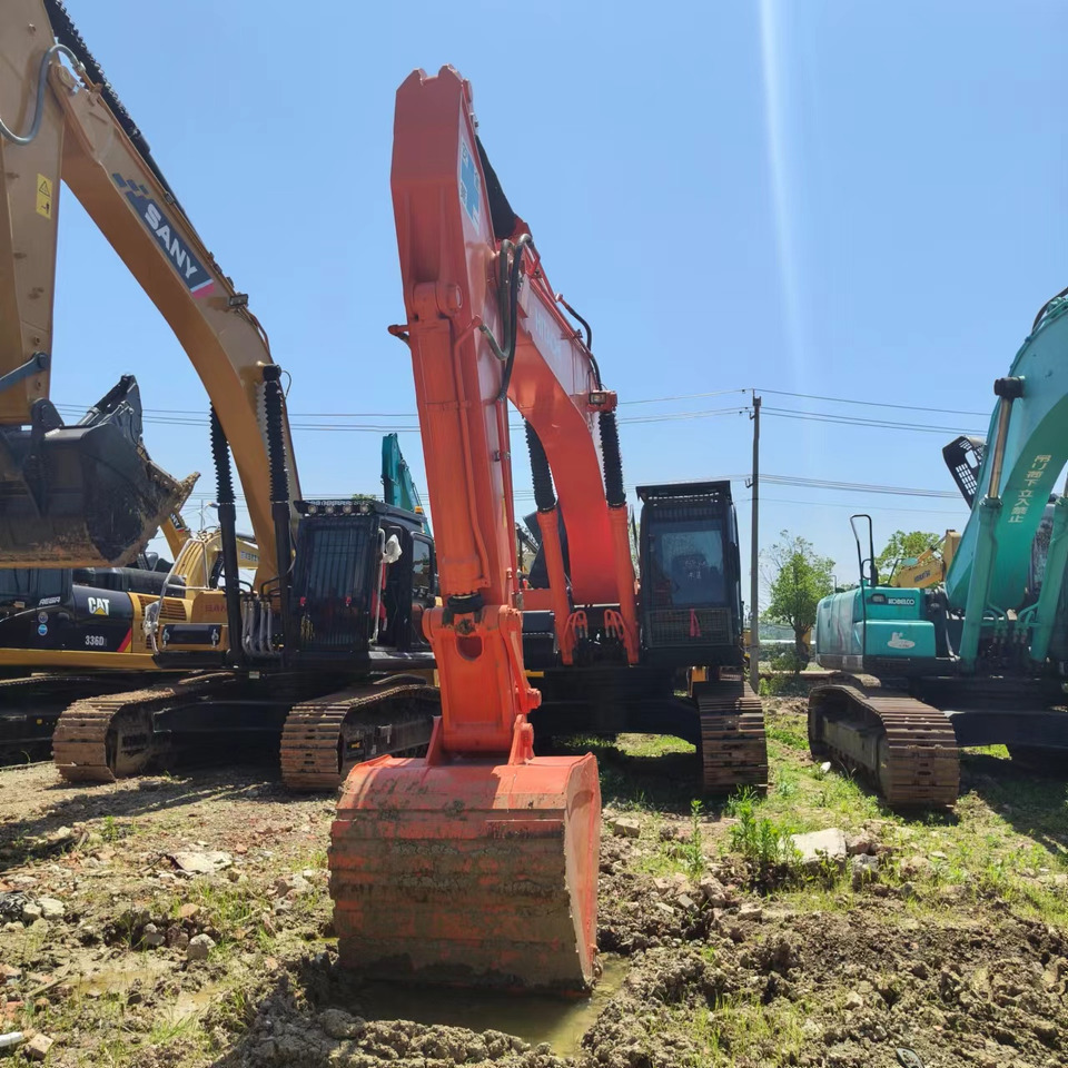 HITACHI ZX350 - Pásové rýpadlo: obrázok 5 HITACHI ZX350 - Pásové rýpadlo: obrázok 5