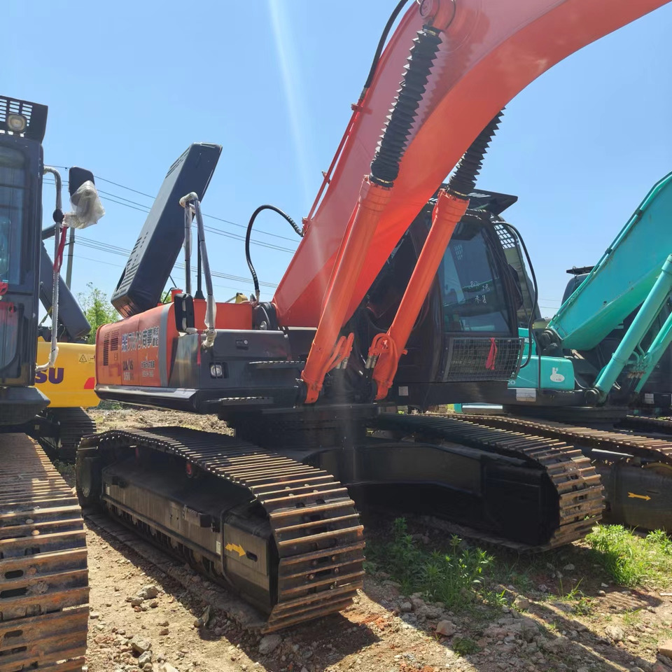 HITACHI ZX350 - Pásové rýpadlo: obrázok 2 HITACHI ZX350 - Pásové rýpadlo: obrázok 2