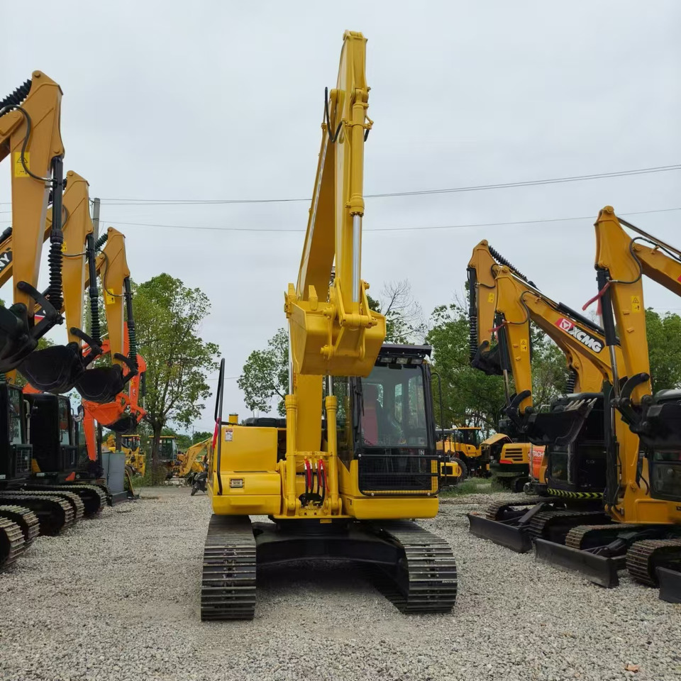 KOMATSU PC110 - Pásové rýpadlo: obrázok 3 KOMATSU PC110 - Pásové rýpadlo: obrázok 3