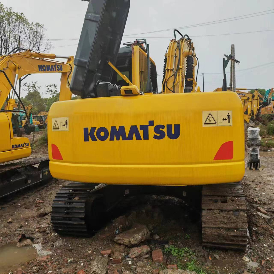 KOMATSU PC120 - Pásové rýpadlo: obrázok 4 KOMATSU PC120 - Pásové rýpadlo: obrázok 4