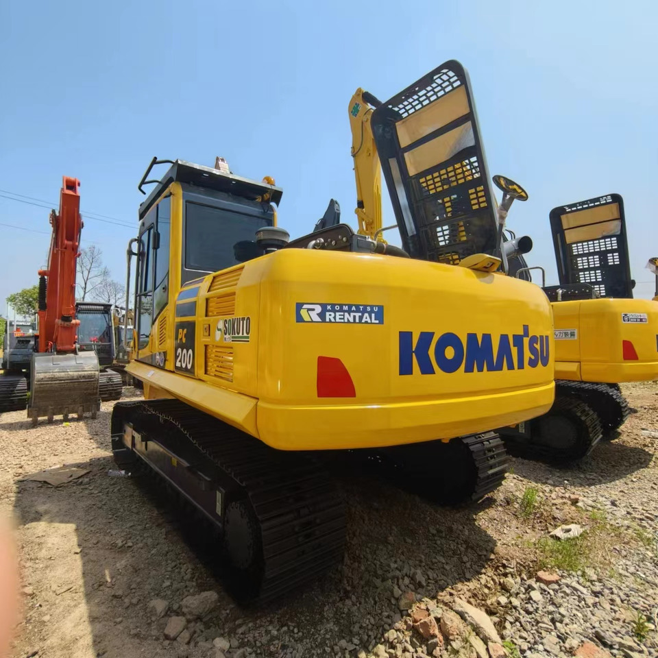 KOMATSU PC200-8MO - Pásové rýpadlo: obrázok 2 KOMATSU PC200-8MO - Pásové rýpadlo: obrázok 2
