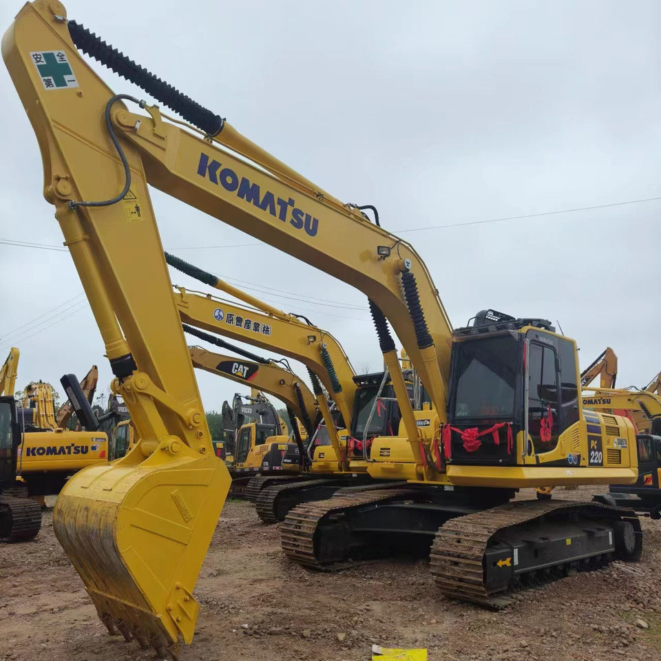 KOMATSU PC220-8 - Pásové rýpadlo: obrázok 1 KOMATSU PC220-8 - Pásové rýpadlo: obrázok 1