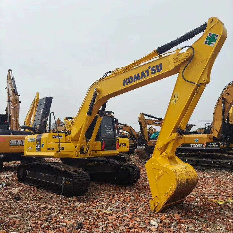 KOMATSU PC240LC - Pásové rýpadlo: obrázok 4 KOMATSU PC240LC - Pásové rýpadlo: obrázok 4