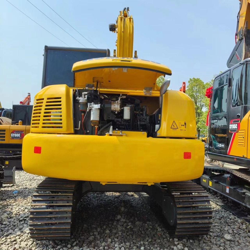 KOMATSU PC70 - Pásové rýpadlo: obrázok 4 KOMATSU PC70 - Pásové rýpadlo: obrázok 4
