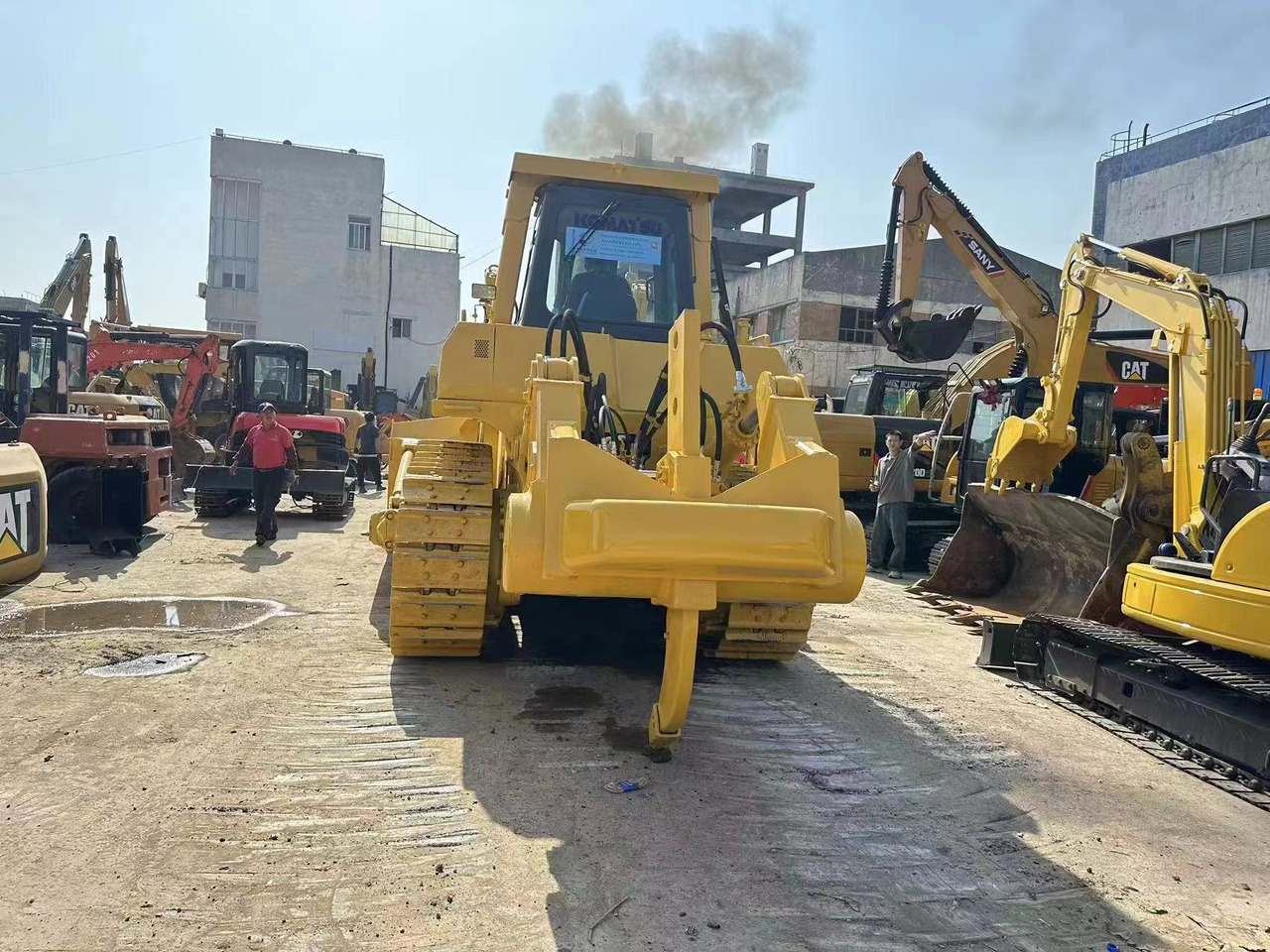 Komatsu D155A-6 - Buldozér: obrázok 5 Komatsu D155A-6 - Buldozér: obrázok 5