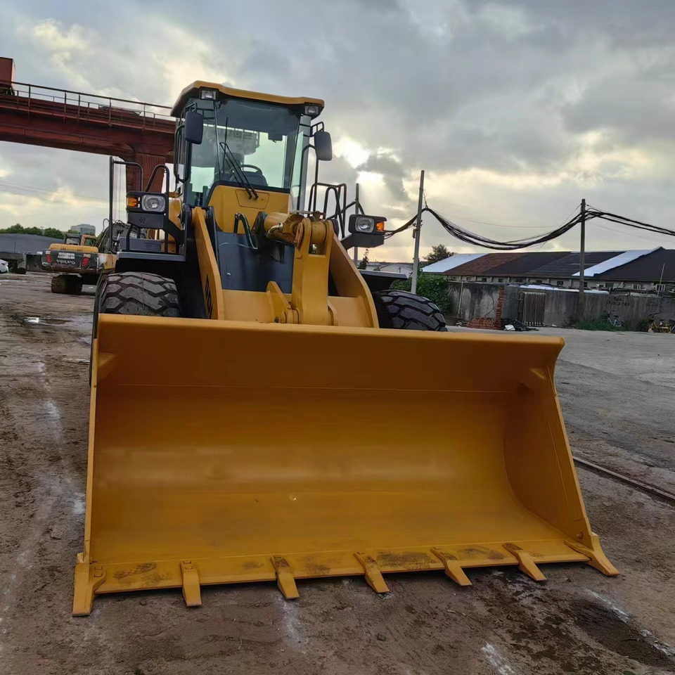 Kolesový nakladač SDLG 958F: obrázok 7