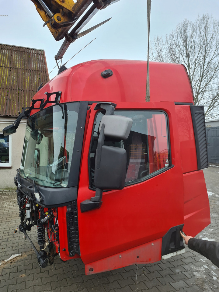 GOŁA SZKIELET POSZYCIE BLACHA RENAULT GAMA T RANGE EURO 6 - Kabína: obrázok 4 GOŁA SZKIELET POSZYCIE BLACHA RENAULT GAMA T RANGE EURO 6 - Kabína: obrázok 4